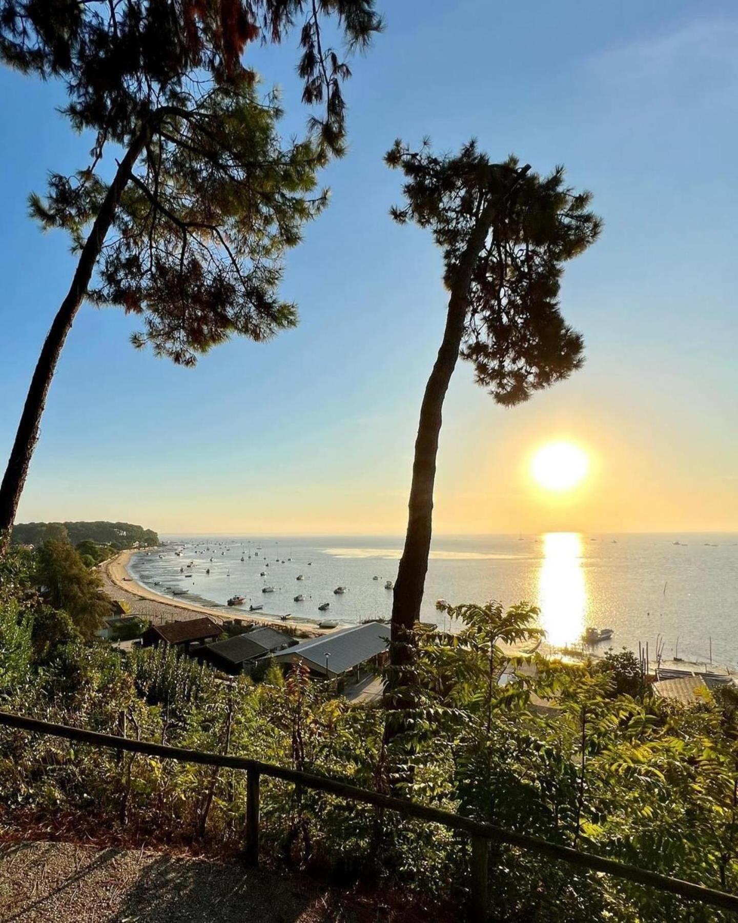 Cocon Entre Presqu'Ile Du Cap Ferret Et Plages Oceanes - Terrasse - 1 Velo Gratuit Арес Экстерьер фото